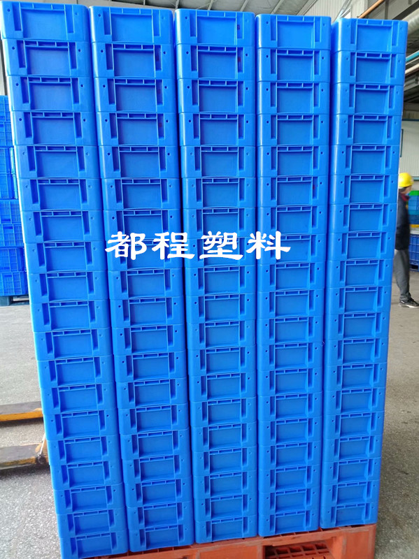 塑料周转筐硬的好还是柔软一些好?